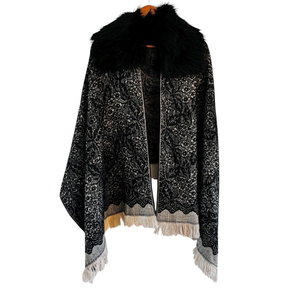 Madison 88 Anthropologie Floral Paisley Faux Fur Shawl Wrap Fringe One Size
